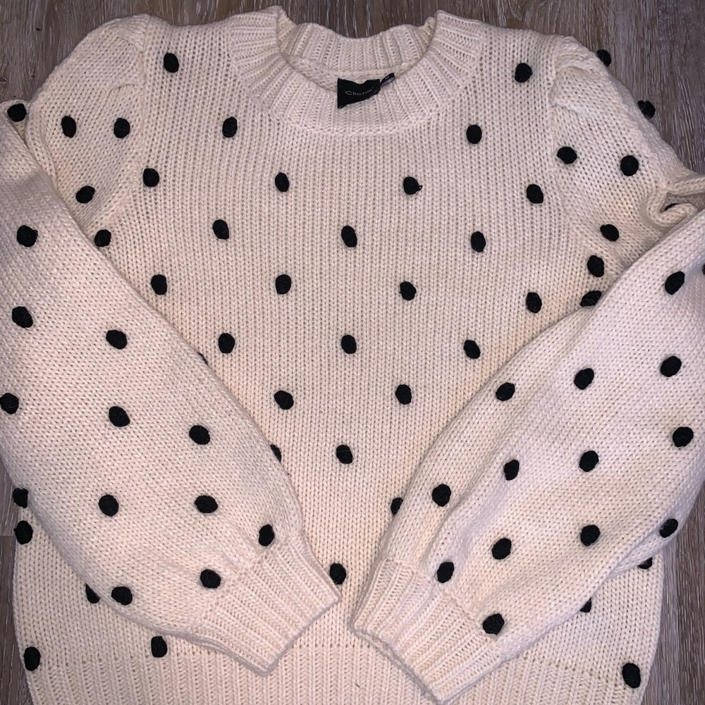 Pom Pom sweater
